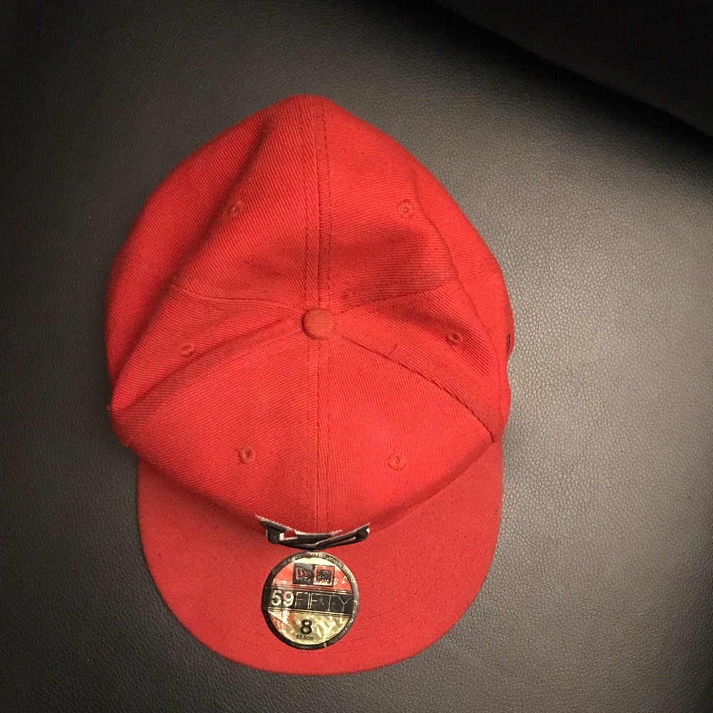 Hat - Picture 2 of 3